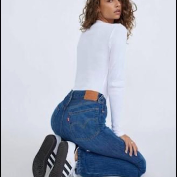 Levi's 501 Long Market Sixth Street Jeans from Aritzia (Size 28) - Picture 1 of 5